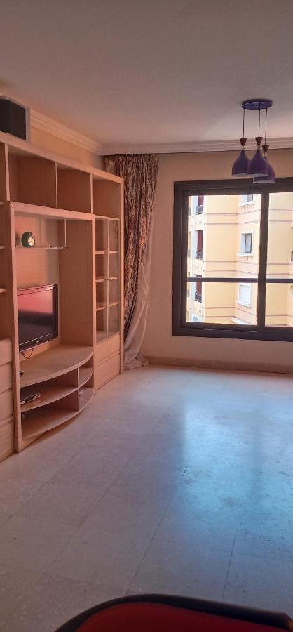 Esplanada Beach Apartment ฮูร์กาดา ภายนอก รูปภาพ