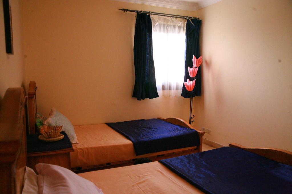 Esplanada Beach Apartment ฮูร์กาดา ภายนอก รูปภาพ